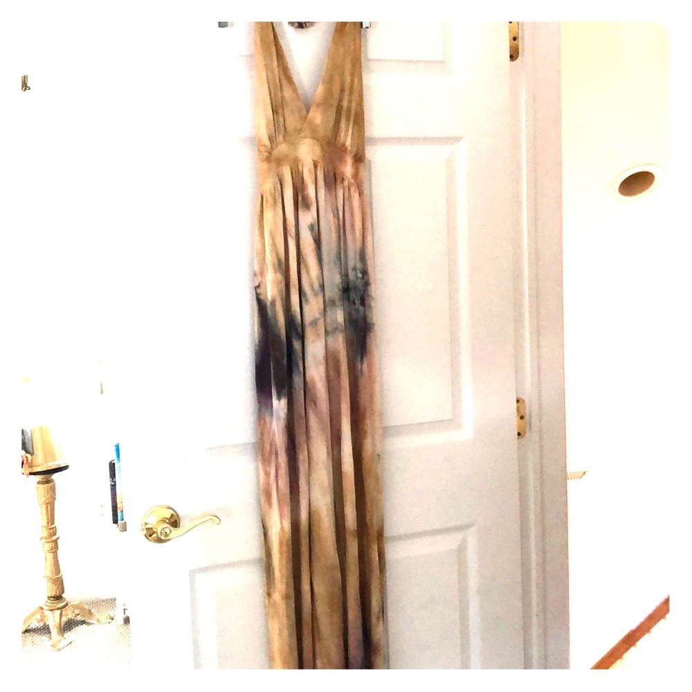 Love Tanjane Dress